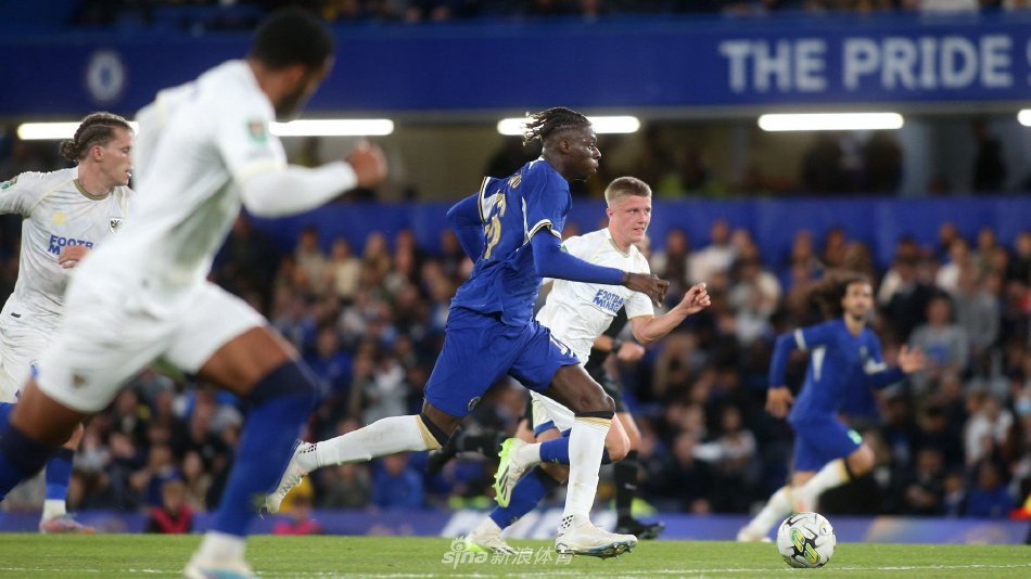 欧洲舞台上 欧洲舞台上